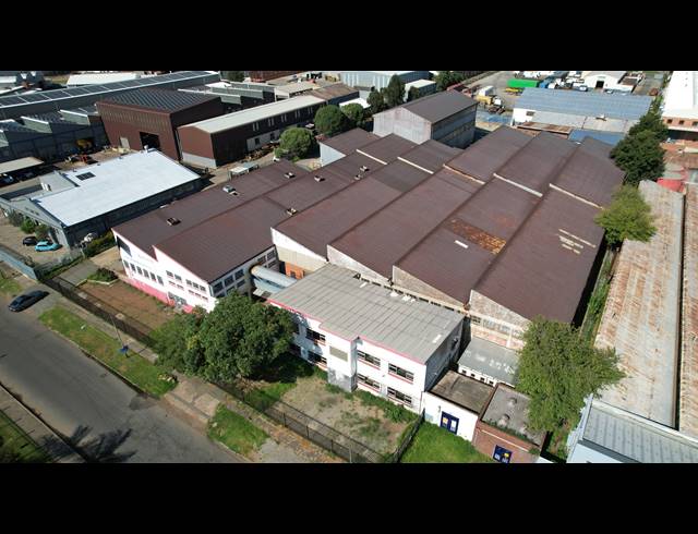 6,000M² FACTORY TO LET IN STEELEDALE